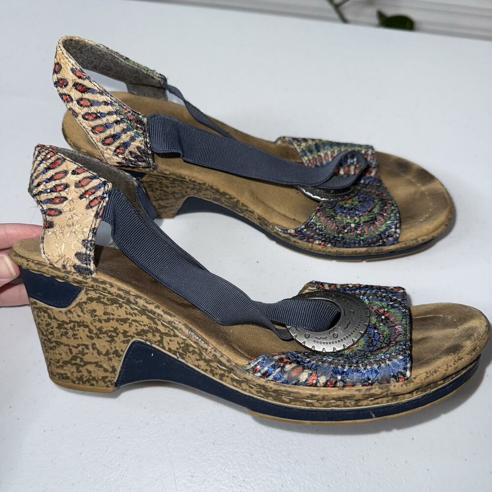 Rieker Women’s Roberta Wedge Sandal Peacock Print Size 40